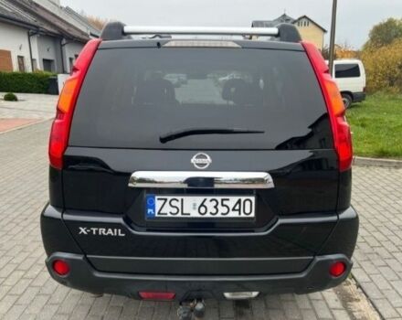 Черный Ниссан ИксТрейл, объемом двигателя 2 л и пробегом 295 тыс. км за 2700 $, фото 3 на Automoto.ua