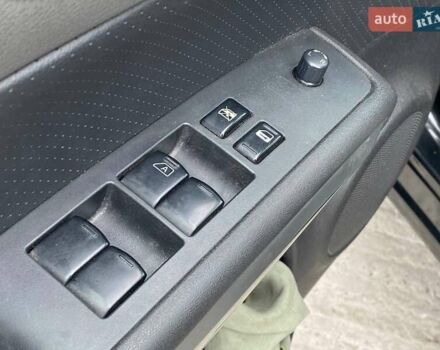 Черный Ниссан ИксТрейл, объемом двигателя 2 л и пробегом 295 тыс. км за 8090 $, фото 23 на Automoto.ua