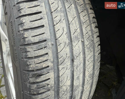 Черный Ниссан ИксТрейл, объемом двигателя 2.49 л и пробегом 169 тыс. км за 8750 $, фото 12 на Automoto.ua