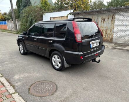 Чорний Ніссан ІксТрейл, об'ємом двигуна 2.2 л та пробігом 367 тис. км за 3500 $, фото 3 на Automoto.ua