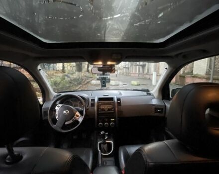 Чорний Ніссан ІксТрейл, об'ємом двигуна 2 л та пробігом 305 тис. км за 4299 $, фото 10 на Automoto.ua