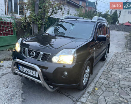 Черный Ниссан ИксТрейл, объемом двигателя 2.5 л и пробегом 236 тыс. км за 8600 $, фото 1 на Automoto.ua