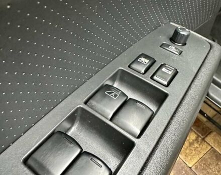 Черный Ниссан ИксТрейл, объемом двигателя 2 л и пробегом 264 тыс. км за 11250 $, фото 50 на Automoto.ua