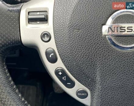 Черный Ниссан ИксТрейл, объемом двигателя 2 л и пробегом 295 тыс. км за 8090 $, фото 16 на Automoto.ua