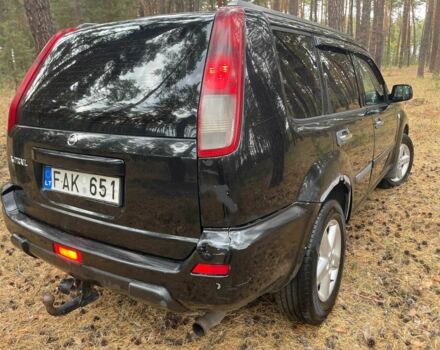 Чорний Ніссан ІксТрейл, об'ємом двигуна 2.2 л та пробігом 311 тис. км за 3500 $, фото 3 на Automoto.ua