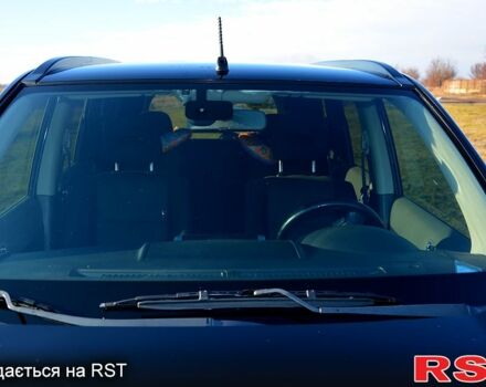 Черный Ниссан ИксТрейл, объемом двигателя 2 л и пробегом 175 тыс. км за 9800 $, фото 3 на Automoto.ua