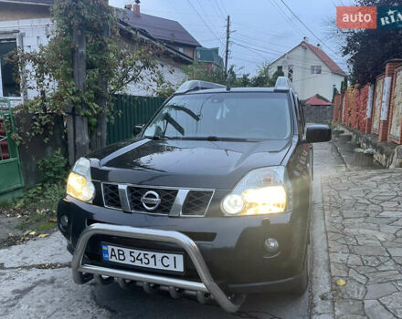 Черный Ниссан ИксТрейл, объемом двигателя 2.5 л и пробегом 236 тыс. км за 8600 $, фото 8 на Automoto.ua