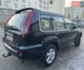 Чорний Ніссан ІксТрейл, об'ємом двигуна 2.2 л та пробігом 295 тис. км за 3850 $, фото 3 на Automoto.ua