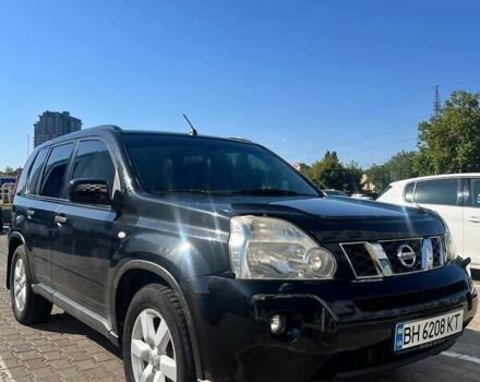 Черный Ниссан ИксТрейл, объемом двигателя 2 л и пробегом 190 тыс. км за 8700 $, фото 2 на Automoto.ua