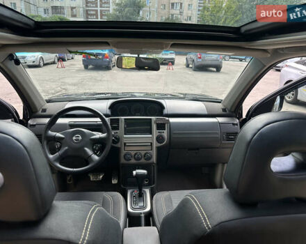 Чорний Ніссан ІксТрейл, об'ємом двигуна 2.49 л та пробігом 256 тис. км за 7000 $, фото 11 на Automoto.ua