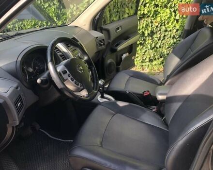 Черный Ниссан ИксТрейл, объемом двигателя 2 л и пробегом 140 тыс. км за 11600 $, фото 12 на Automoto.ua