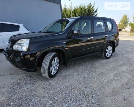 Чорний Ніссан ІксТрейл, об'ємом двигуна 2 л та пробігом 290 тис. км за 11700 $, фото 1 на Automoto.ua