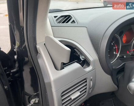 Черный Ниссан ИксТрейл, объемом двигателя 2 л и пробегом 210 тыс. км за 8750 $, фото 45 на Automoto.ua