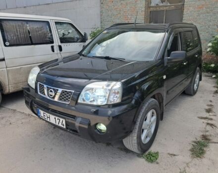 Черный Ниссан ИксТрейл, объемом двигателя 0 л и пробегом 290 тыс. км за 3950 $, фото 2 на Automoto.ua