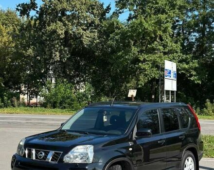 Чорний Ніссан ІксТрейл, об'ємом двигуна 2 л та пробігом 230 тис. км за 8150 $, фото 3 на Automoto.ua