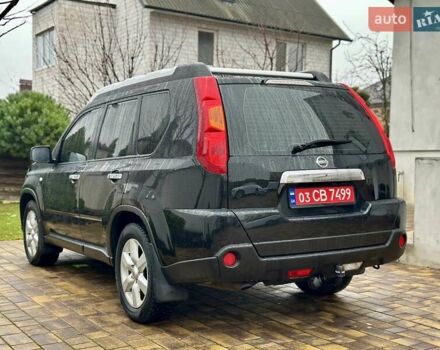 Черный Ниссан ИксТрейл, объемом двигателя 2 л и пробегом 264 тыс. км за 11250 $, фото 23 на Automoto.ua