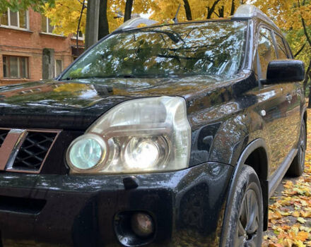 Черный Ниссан ИксТрейл, объемом двигателя 2 л и пробегом 257 тыс. км за 9147 $, фото 8 на Automoto.ua