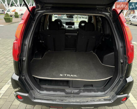 Черный Ниссан ИксТрейл, объемом двигателя 2.49 л и пробегом 197 тыс. км за 8888 $, фото 20 на Automoto.ua