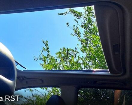 Черный Ниссан ИксТрейл, объемом двигателя 2.5 л и пробегом 223 тыс. км за 7500 $, фото 10 на Automoto.ua