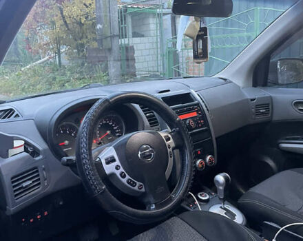 Черный Ниссан ИксТрейл, объемом двигателя 2.5 л и пробегом 236 тыс. км за 8600 $, фото 19 на Automoto.ua