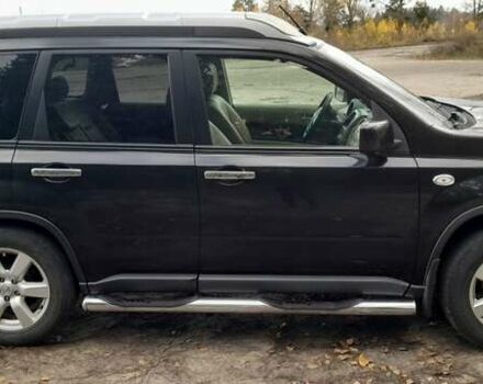 Черный Ниссан ИксТрейл, объемом двигателя 2 л и пробегом 259 тыс. км за 9999 $, фото 4 на Automoto.ua