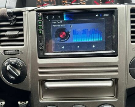 Черный Ниссан ИксТрейл, объемом двигателя 2.2 л и пробегом 180 тыс. км за 3358 $, фото 7 на Automoto.ua