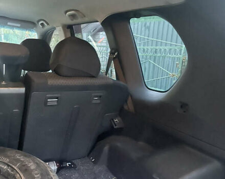 Черный Ниссан ИксТрейл, объемом двигателя 2.5 л и пробегом 236 тыс. км за 8600 $, фото 26 на Automoto.ua