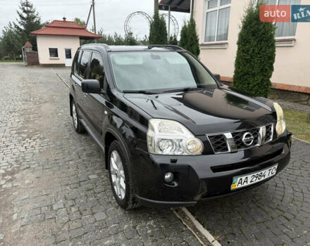 Черный Ниссан ИксТрейл, объемом двигателя 2.49 л и пробегом 169 тыс. км за 8750 $, фото 2 на Automoto.ua