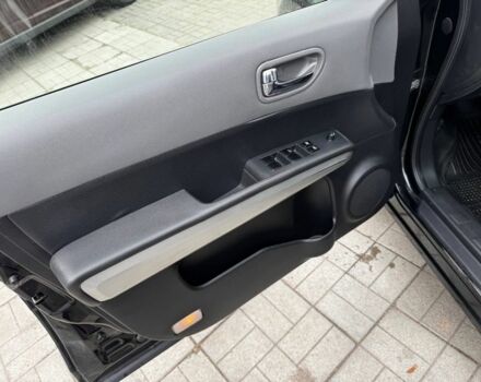 Чорний Ніссан ІксТрейл, об'ємом двигуна 2 л та пробігом 219 тис. км за 5800 $, фото 7 на Automoto.ua