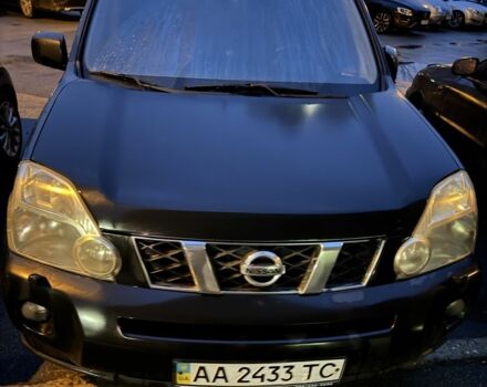 Чорний Ніссан ІксТрейл, об'ємом двигуна 2 л та пробігом 210 тис. км за 6900 $, фото 4 на Automoto.ua