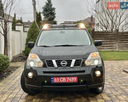 Черный Ниссан ИксТрейл, объемом двигателя 2 л и пробегом 264 тыс. км за 11250 $, фото 13 на Automoto.ua