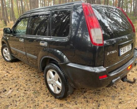 Чорний Ніссан ІксТрейл, об'ємом двигуна 2.2 л та пробігом 311 тис. км за 3500 $, фото 2 на Automoto.ua