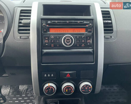 Черный Ниссан ИксТрейл, объемом двигателя 2 л и пробегом 210 тыс. км за 8750 $, фото 35 на Automoto.ua