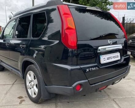 Черный Ниссан ИксТрейл, объемом двигателя 2 л и пробегом 295 тыс. км за 8090 $, фото 7 на Automoto.ua