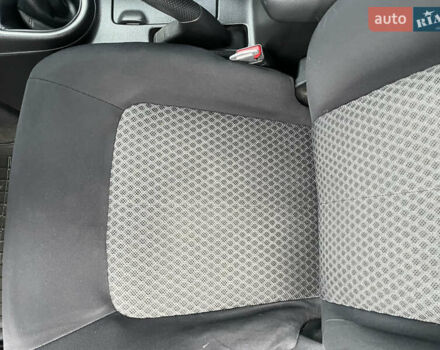 Черный Ниссан ИксТрейл, объемом двигателя 2 л и пробегом 210 тыс. км за 8750 $, фото 30 на Automoto.ua