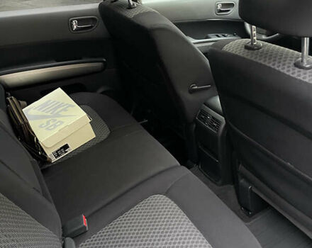 Черный Ниссан ИксТрейл, объемом двигателя 2 л и пробегом 193 тыс. км за 8700 $, фото 14 на Automoto.ua