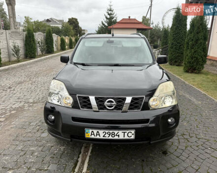 Черный Ниссан ИксТрейл, объемом двигателя 2.49 л и пробегом 169 тыс. км за 8750 $, фото 3 на Automoto.ua