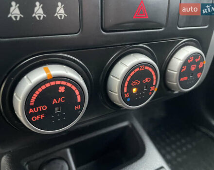 Черный Ниссан ИксТрейл, объемом двигателя 2 л и пробегом 210 тыс. км за 8750 $, фото 48 на Automoto.ua