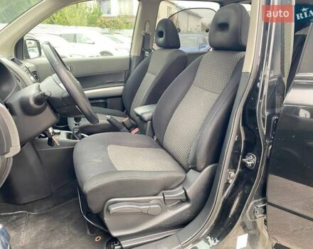 Черный Ниссан ИксТрейл, объемом двигателя 2 л и пробегом 295 тыс. км за 8090 $, фото 8 на Automoto.ua