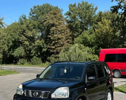 Чорний Ніссан ІксТрейл, об'ємом двигуна 2 л та пробігом 230 тис. км за 8150 $, фото 9 на Automoto.ua