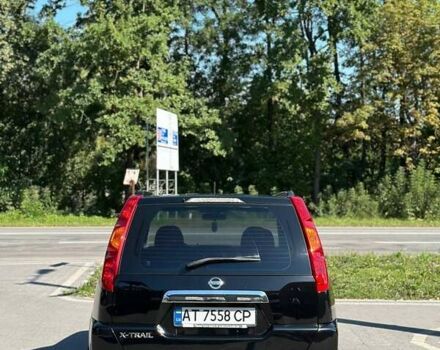 Чорний Ніссан ІксТрейл, об'ємом двигуна 2 л та пробігом 230 тис. км за 8150 $, фото 10 на Automoto.ua