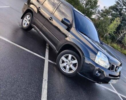 Черный Ниссан ИксТрейл, объемом двигателя 2 л и пробегом 284 тыс. км за 8500 $, фото 1 на Automoto.ua