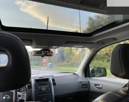 Черный Ниссан ИксТрейл, объемом двигателя 2 л и пробегом 244 тыс. км за 8298 $, фото 2 на Automoto.ua