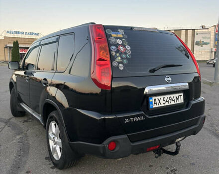 Черный Ниссан ИксТрейл, объемом двигателя 2 л и пробегом 305 тыс. км за 10700 $, фото 8 на Automoto.ua