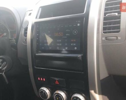 Черный Ниссан ИксТрейл, объемом двигателя 2 л и пробегом 182 тыс. км за 9300 $, фото 7 на Automoto.ua