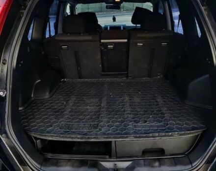 Черный Ниссан ИксТрейл, объемом двигателя 2 л и пробегом 284 тыс. км за 8500 $, фото 6 на Automoto.ua