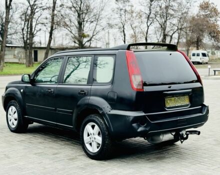 Чорний Ніссан ІксТрейл, об'ємом двигуна 0 л та пробігом 200 тис. км за 2999 $, фото 12 на Automoto.ua