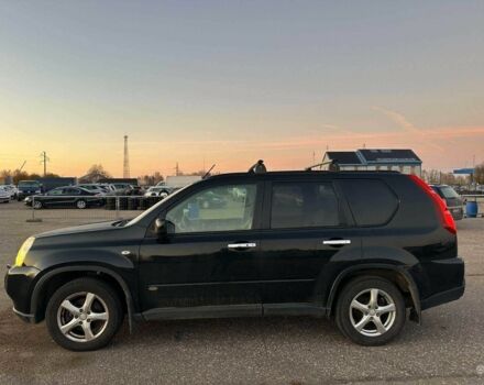 Чорний Ніссан ІксТрейл, об'ємом двигуна 2 л та пробігом 288 тис. км за 4582 $, фото 5 на Automoto.ua