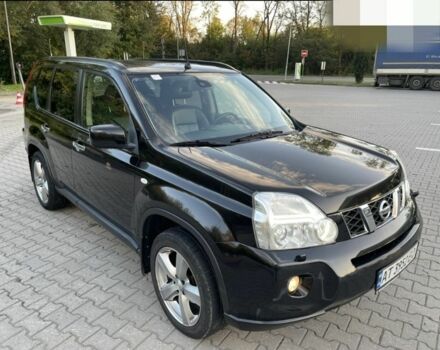 Черный Ниссан ИксТрейл, объемом двигателя 2 л и пробегом 244 тыс. км за 8298 $, фото 4 на Automoto.ua