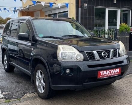 Черный Ниссан ИксТрейл, объемом двигателя 2 л и пробегом 240 тыс. км за 3600 $, фото 3 на Automoto.ua